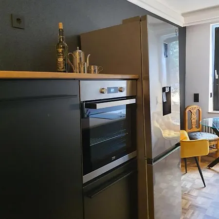 Exklusive 2 ZKB 68qm gegenüber Schlossgarten in 5 Min zur City Oldenburg
