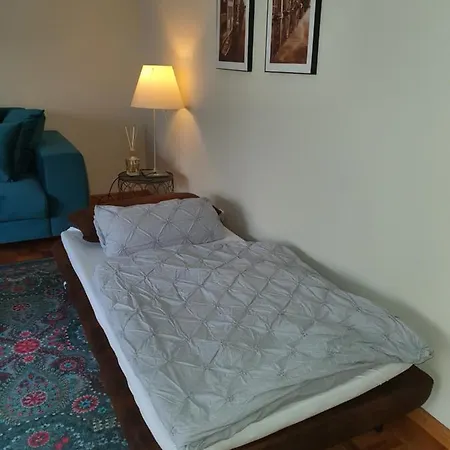 Apartamento Exklusive 2 ZKB 68qm gegenüber Schlossgarten in 5 Min zur City